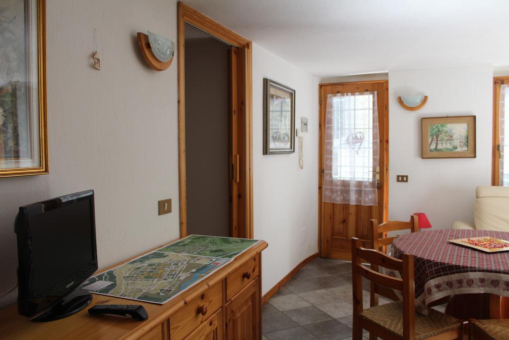 In Perfetto Stile Valdostano Apartamento Saint-Vincent Exterior foto