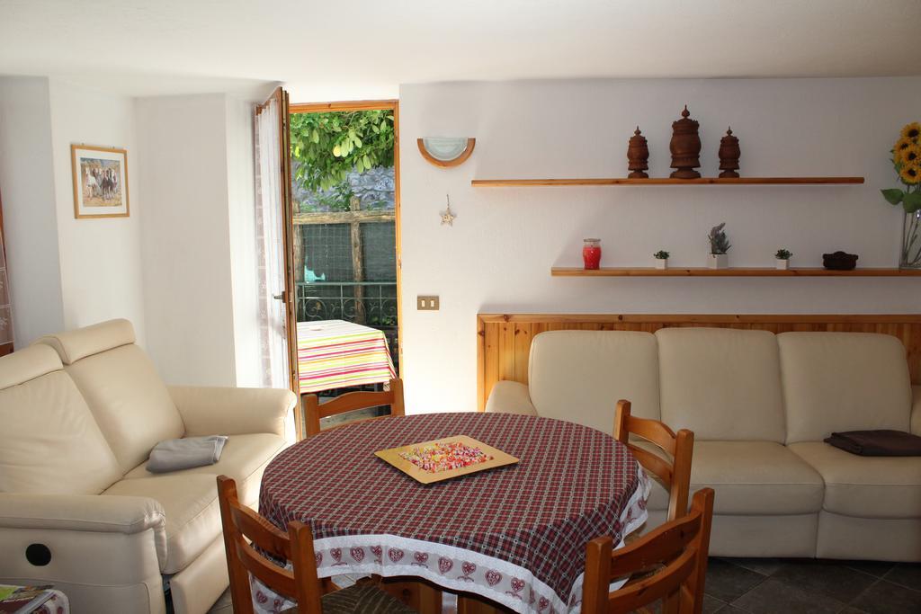In Perfetto Stile Valdostano Apartamento Saint-Vincent Exterior foto