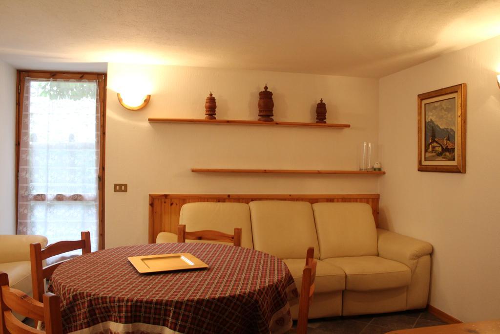 In Perfetto Stile Valdostano Apartamento Saint-Vincent Exterior foto